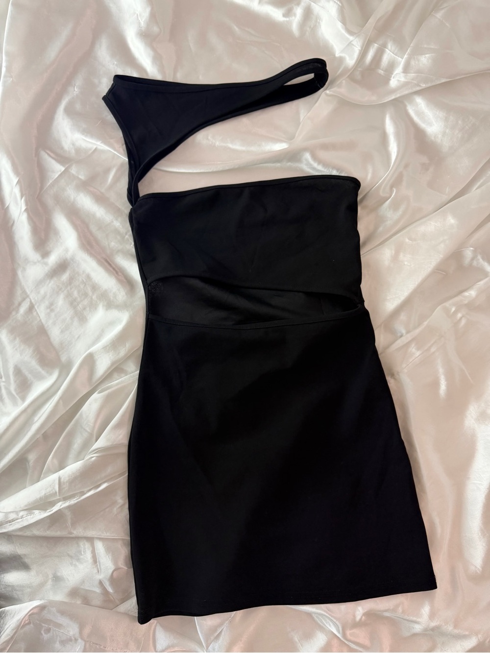 Black One-Shoulder Bodycon Dress